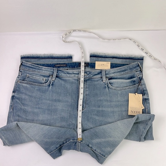 NYDJ New Women’s 20W Lift x Tuck Barbara Bootcut Ankle Fray Hem Stretchy Jean - Picture 9 of 10